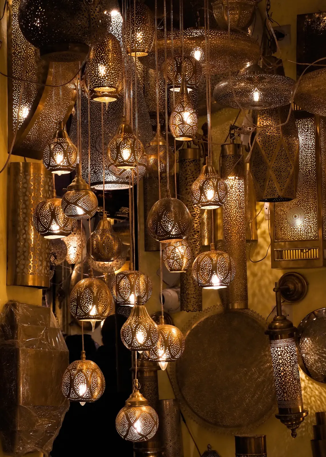 Lanternes marocaines en cuivre ciselé